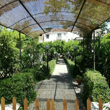 Il Giardino Degli Agrumi Caserta Exteriör bild